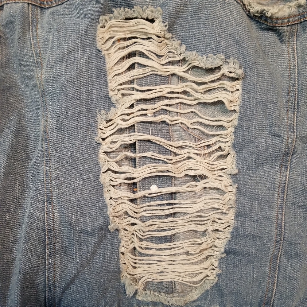 Destructive Jean Jacket - Picture 10 of 11